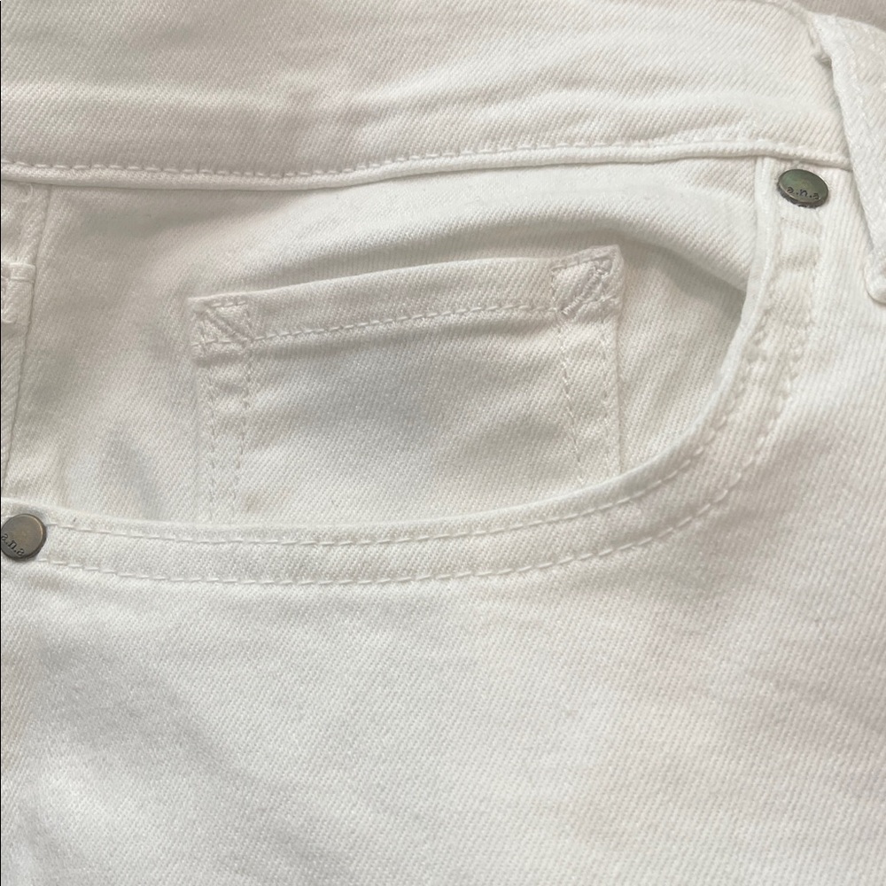 a.n.a High-Rise Flare White Jeans 16 Tall 31” Inseam pockets front and back - Picture 11 of 15